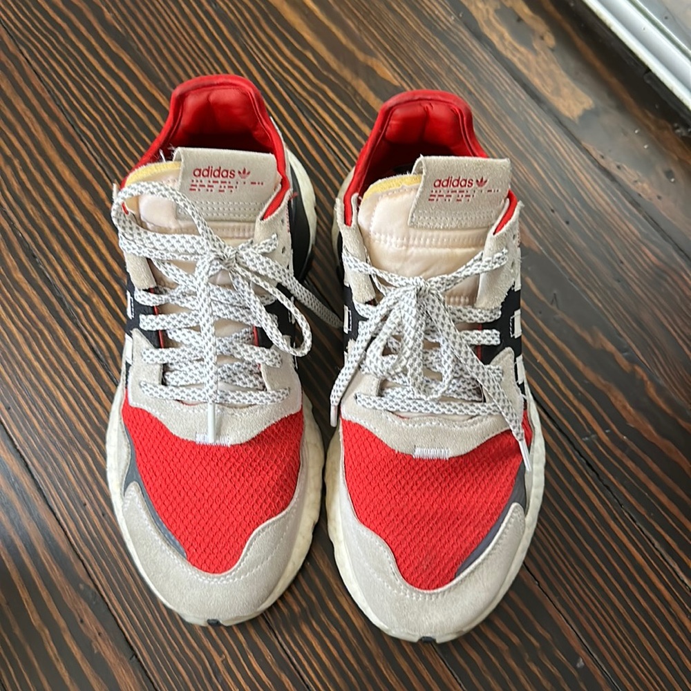 Adidas Sneakers